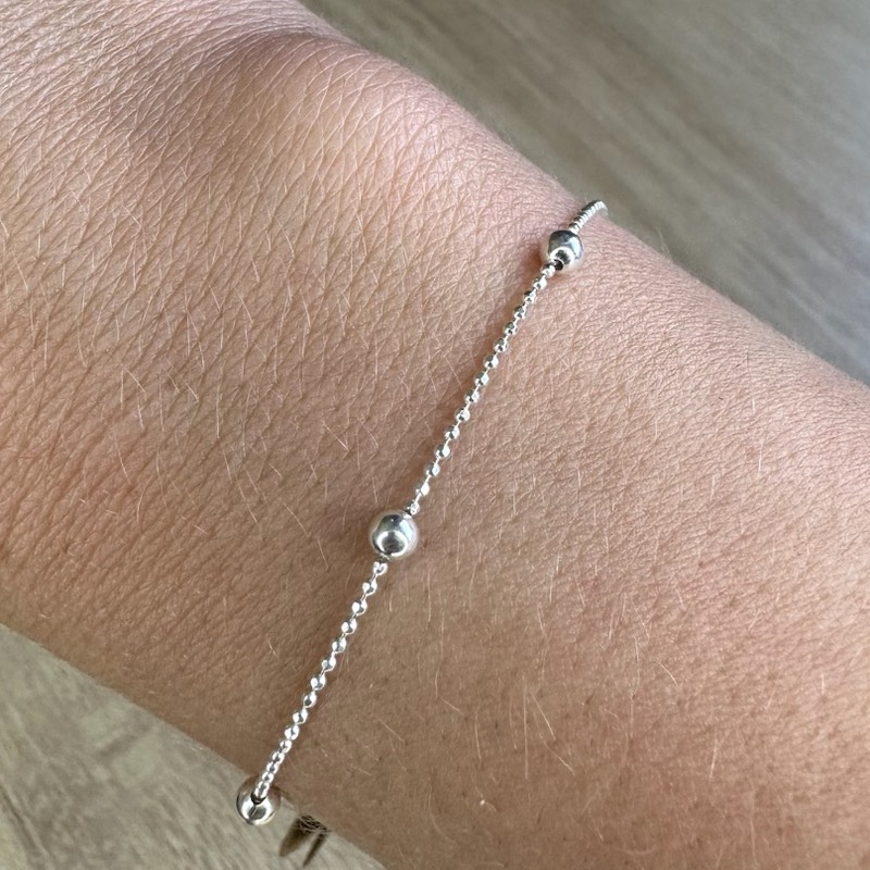Pulseira Bolas com Bolinhas