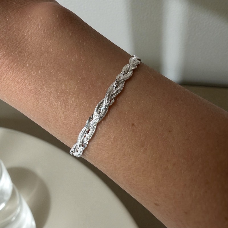 Pulseira Trança Detalhada