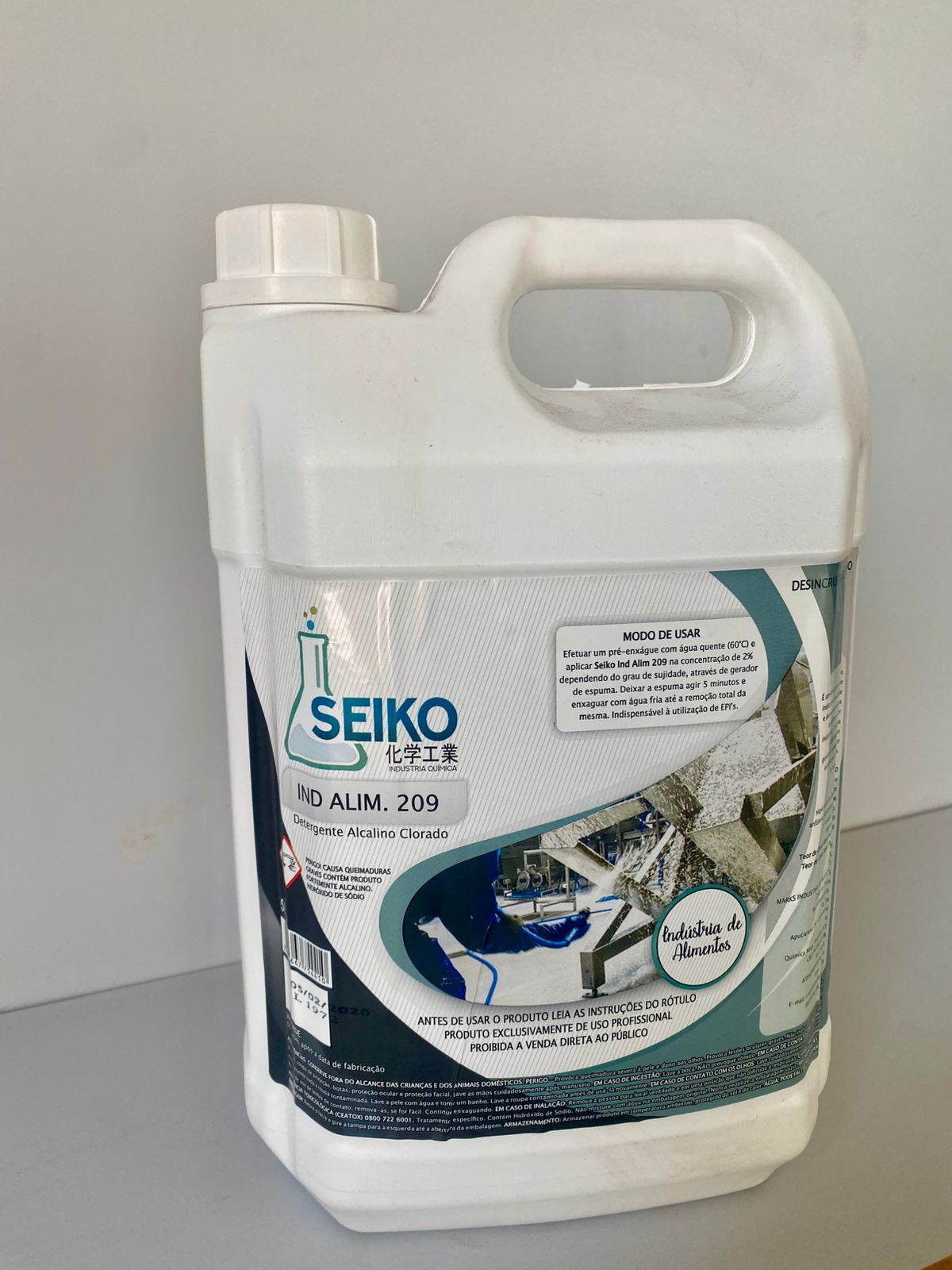 209 - SEIKO IND ALIM DETERG. ALCALINO CLORADO 5L