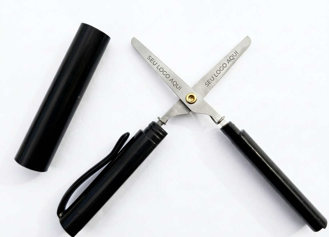 TESOURA TIPO CANETA CABO PLÁSTICO